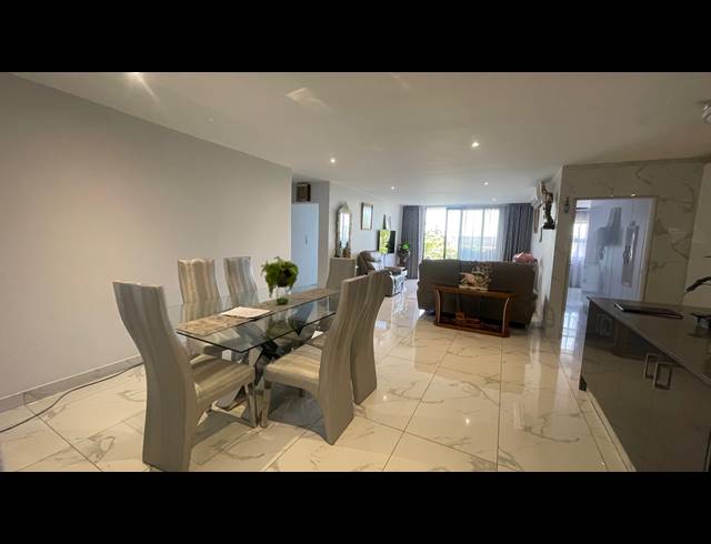 3 BEDROOM APARTMENT FOR SALE IN WINDERMERE